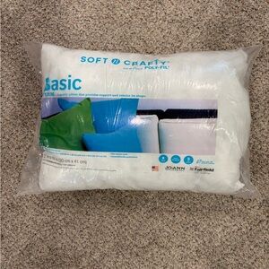 Fairfield Joanne Fabrics 12x16 Craft Pillow New Poly-fil Basic Form NEW